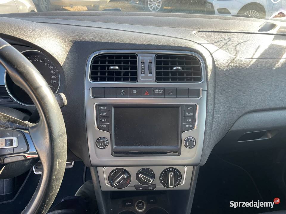 VOLKSWAGEN Polo V 12 TSi 90 BlueMotion Allstar Polo Wrocław