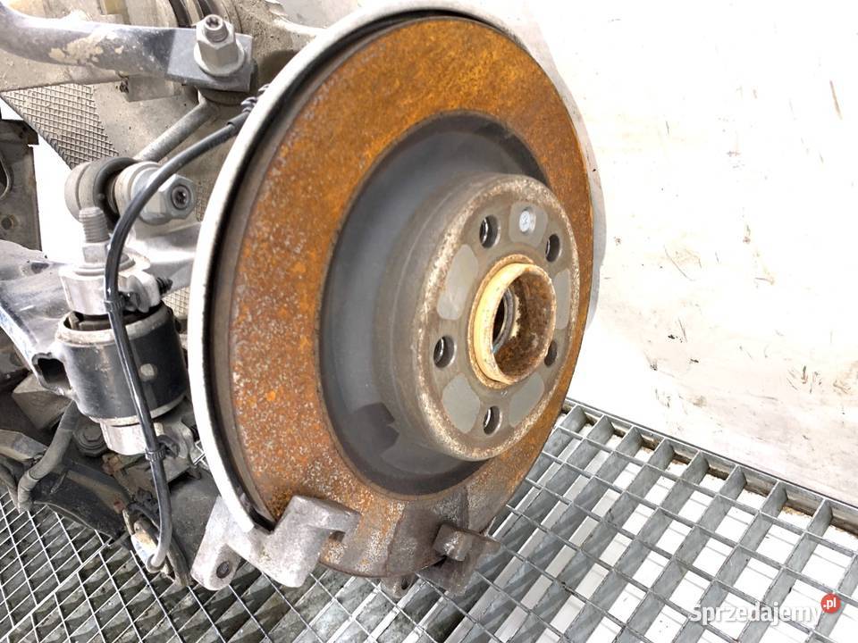 BELKA TYŁ VOLVO XC60 II SUV TYLNA ZAWIESZENIA Belki zawieszenia sprzedam