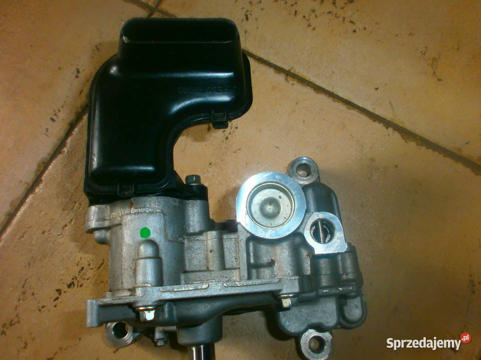 Mazda pompa oleju PE7W14100 KC433 osobowe Zielona Góra