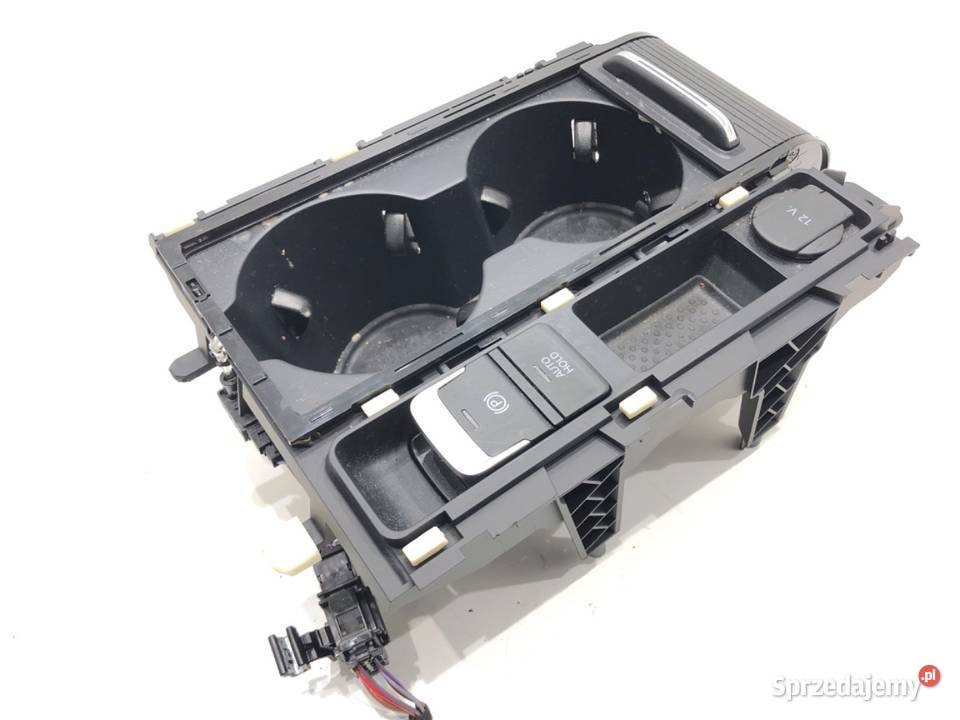 UCHWYT NA NAPOJE VW ARTEON 3G0862531G Hatchback