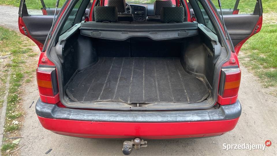 Passat B4 19 TD 75 450000km Passat Niemodlin sprzedam