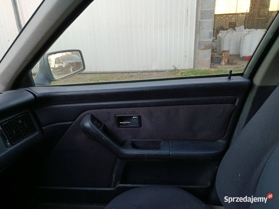 Audi 80 B4 20 85 kW 1995 r dawca Samochody na części Szklarka Myślniewska sprzedam