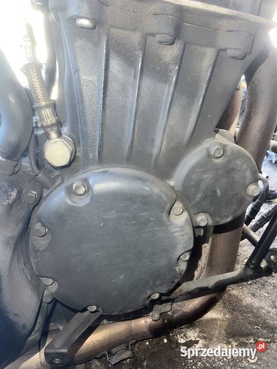 dekiel pokrywa ośemka silnika Triumph Trophy 900 Ostrzeszów