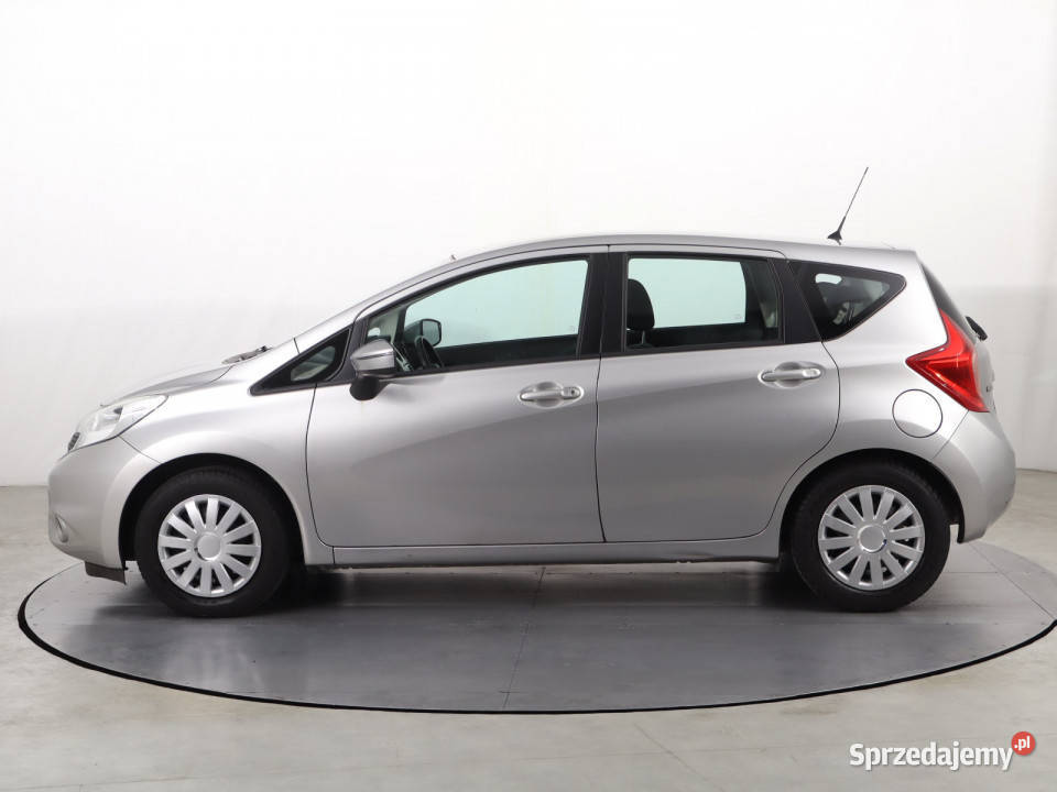 Nissan Note 12 srebrny