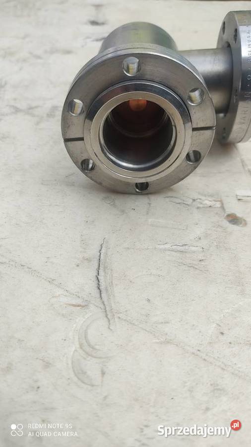 zawór kątowy ręczny VARIAN mod 9515027 Nowy Tomyśl