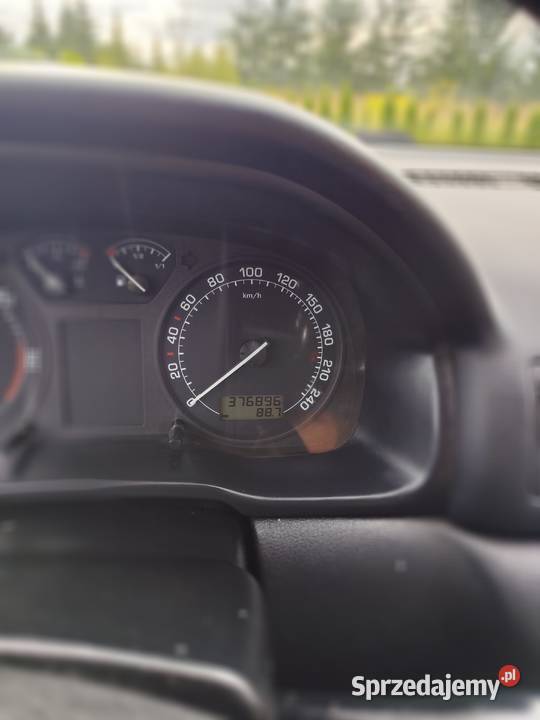 Skoda Octavia Kombi nieuszkodzony Czarny Bór