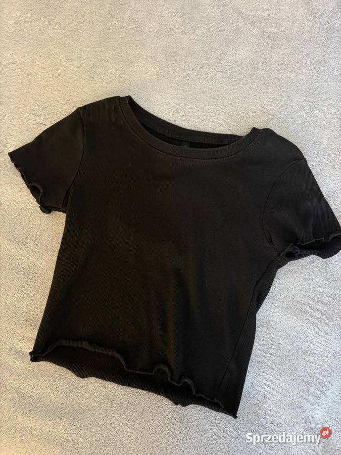 Koszulka bluzka crop top czarny z krótkim