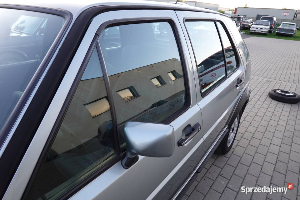VW Golf 2 13 benzyna Oryginalny lakier Zdrowy sprowadzony Zgierz