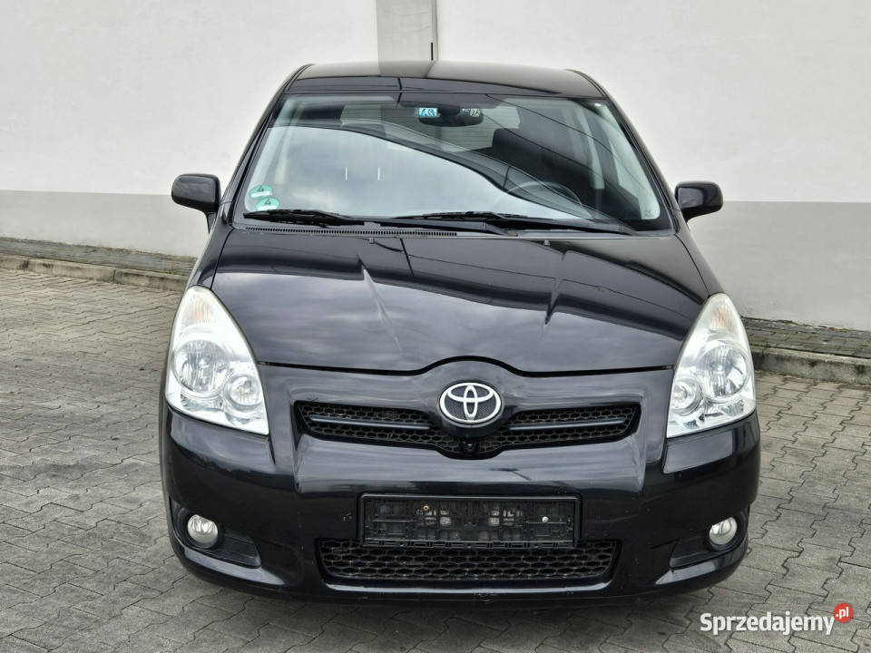 Toyota Corolla Verso 7 osób Kamera 360 Nawigacja tempomat