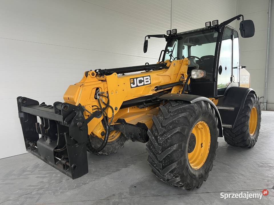 JCB TM 320 Ładowarka przegubowa teleskopowa