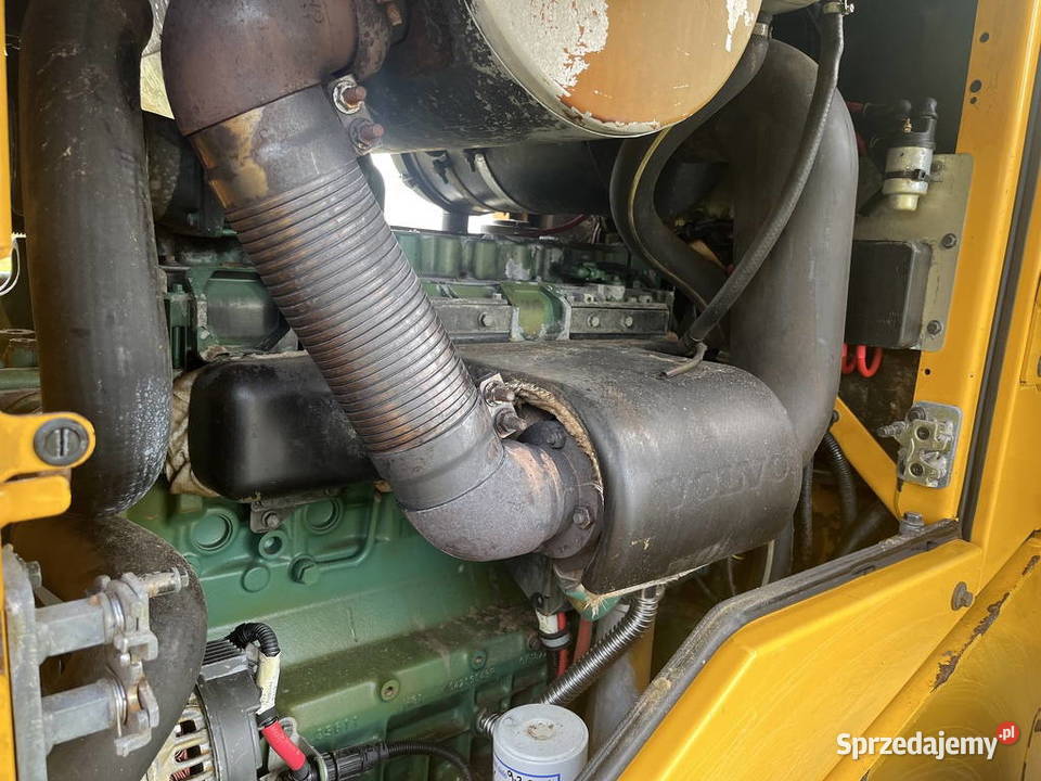 Ladowarka kolowa VOLVO L 90 F 16988h Koparko ładowarki sprzedam