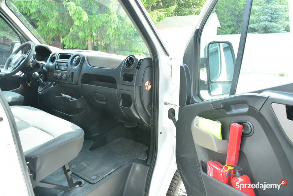 Renault Master średniak L2H2 3osobowy blaszak mazowieckie
