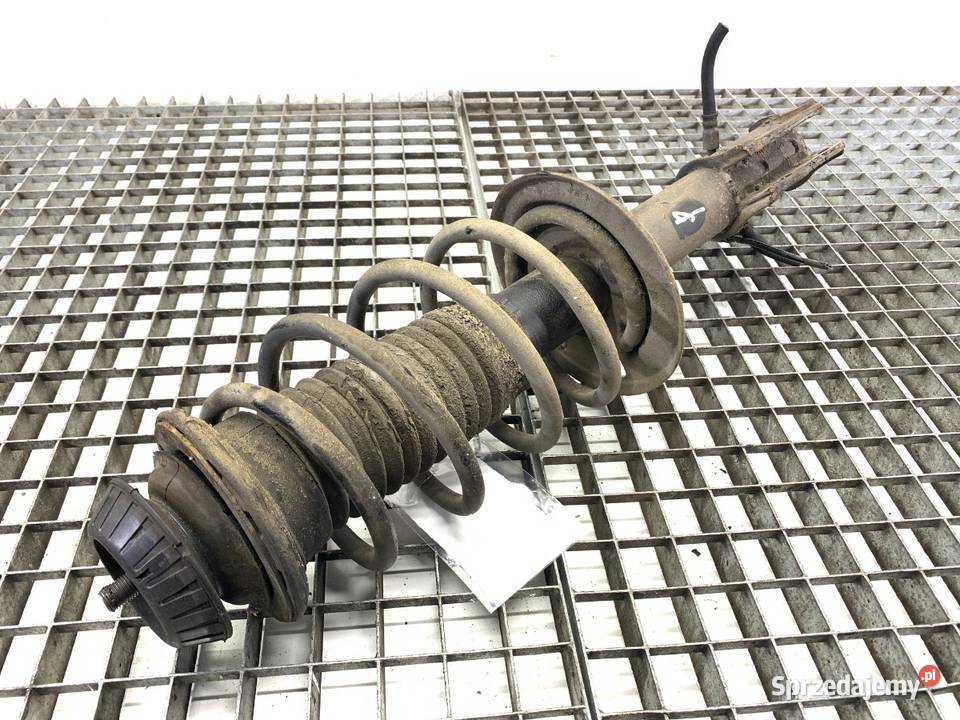 AMORTYZATOR PRAWY PRZÓD ZE SPRĘŻYNĄ TOYOTA YARIS