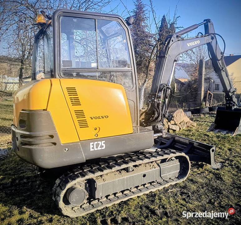 Minikoparka koparka Volvo ec25 małopolskie Bochnia