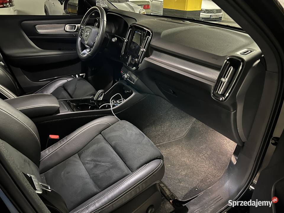 Volvo xc40 recharge P8 r design Warszawa