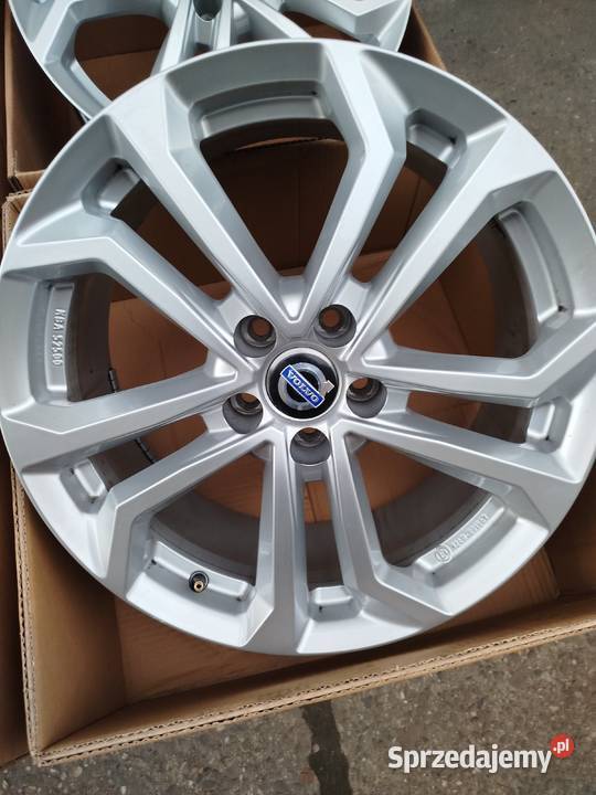 A106 Alufelgi 18 5x108 et425 8J Volvo Ford Bąków