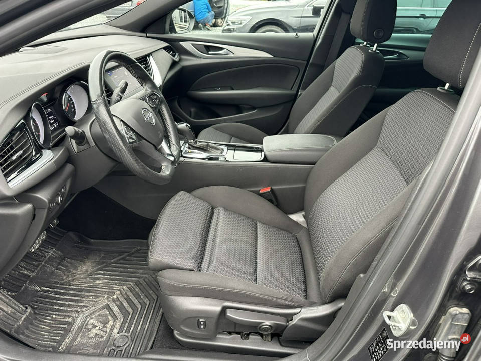 Opel Insignia 20 CDTi 174 2022r Lane Assist światła przeciwmgielne Wojkowice