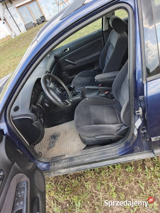 Volkswagen Passat B5 Kombi 19 TDI ekonomiczny i ABS Roźwienica sprzedam