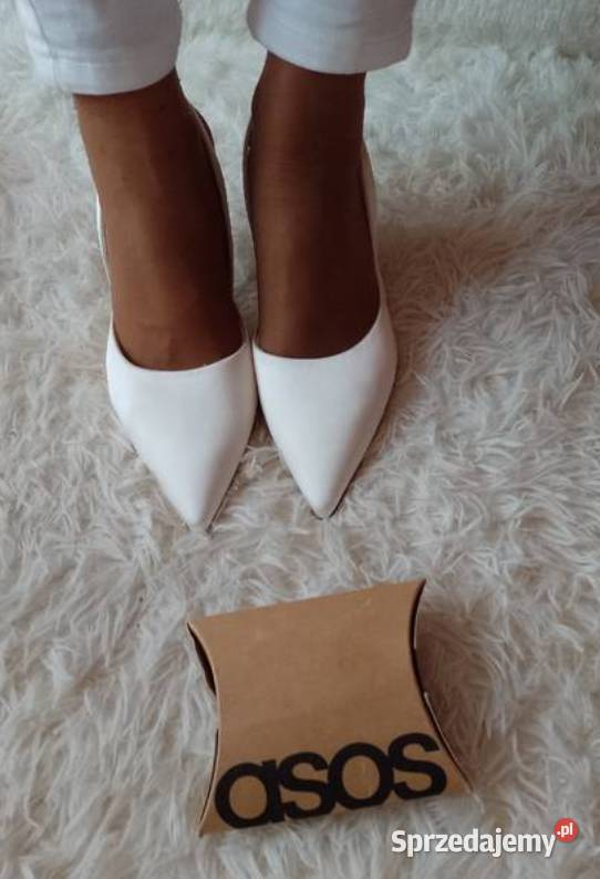 3940 ASOS DesignBiałe wytworne czółenka z Kraków