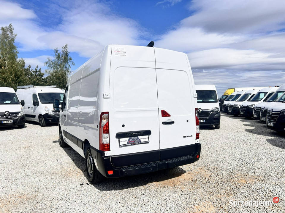 Renault Master średniak L2H2 blaszak 3osobowy