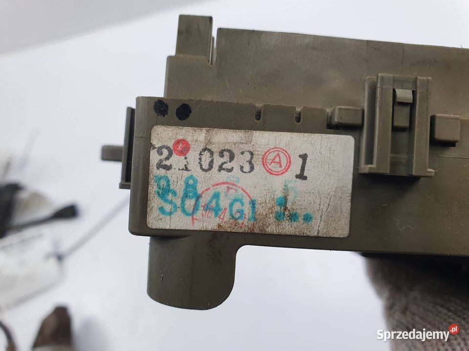 SKRZYNKA BEZPIECZNIKÓW HONDA CIVIC Lipno