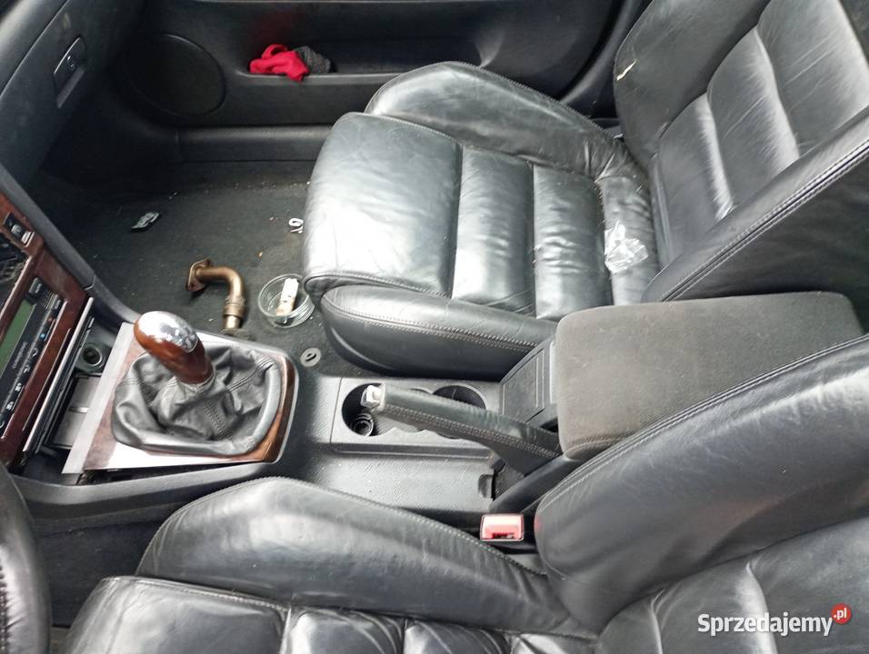Skoda Super B I 19 TDI klapa tylna części Wałbrzych sprzedam