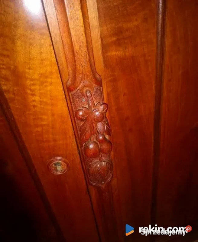 Przepiękna komoda Z nadstawką lustro zakończoną Gdańsk