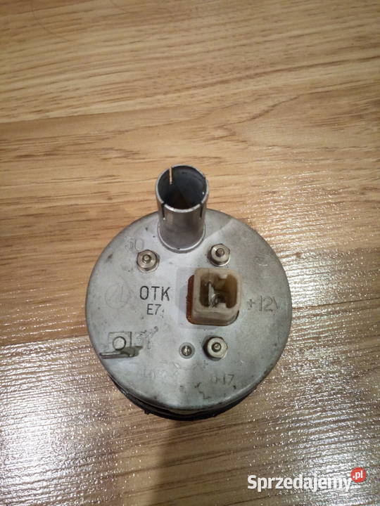 Stary oryginalny radziecki zegar do samochodu Dobieszowice