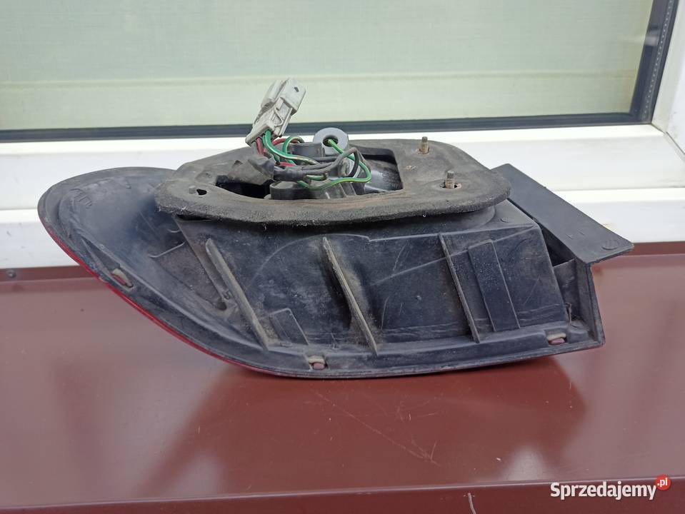Honda Civic V 5gen sedan lampa tył tylna prawa łódzkie Sieradz