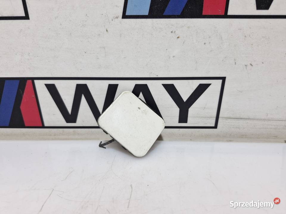 BMW 5 E39 ZAŚLEPKA HAKA ZDERZAKA PRZÓD 8159353