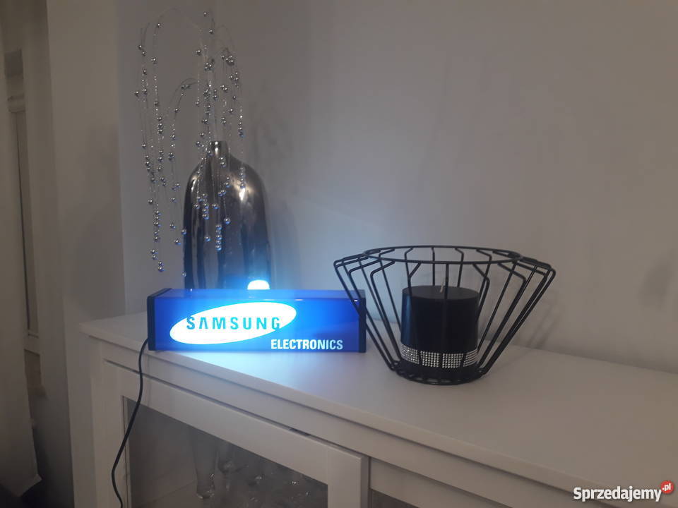 Kaseton lampka baner samsung reklama