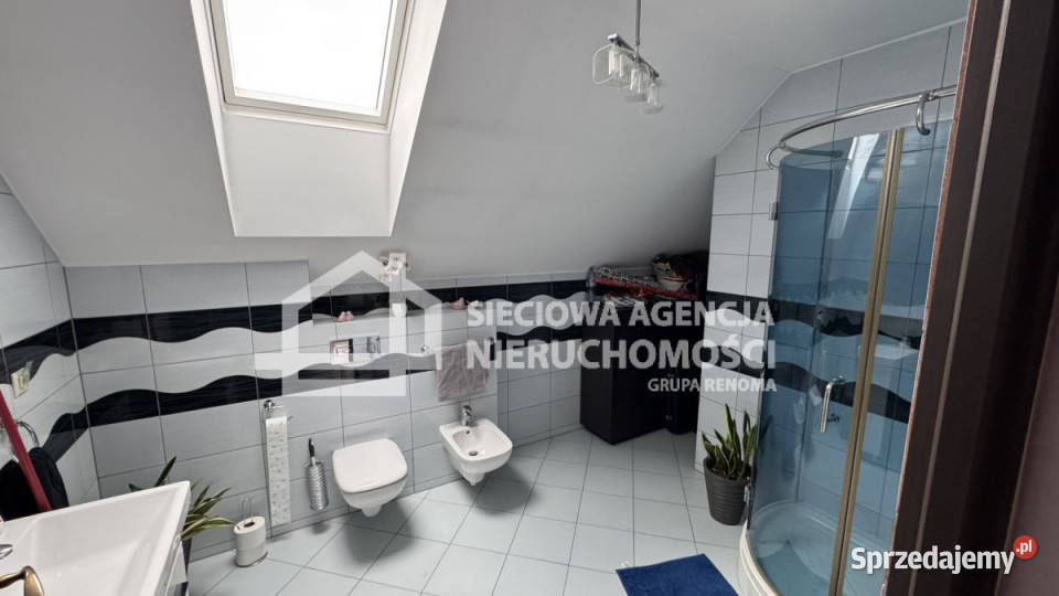 Dom wolnostojący Tuchom 300m2 sprzedam