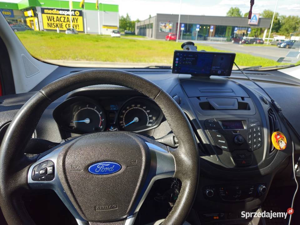 Ford Transit Courier 10 nowy rozrząd czerwony Wrocław sprzedam