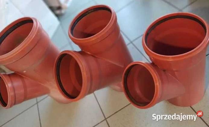 Trójnik PVC 200200 i 200160 45 st kanalizacja Kalisz