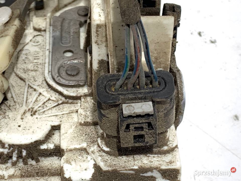 ZAMEK DRZWI LEWY PRZÓD VW CARFTER 30 35 Bus podkarpackie