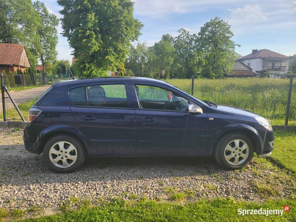 Sprzedam Opel Astra 2007 Wróblik Królewski sprzedam