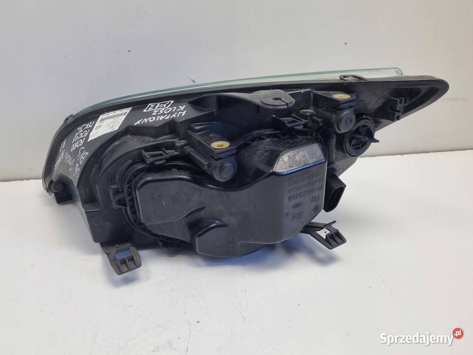 LAMPA PRAWA Ford Focus MK2 0411r PRZEDNIA PRAWY Lampy przednie Chełm