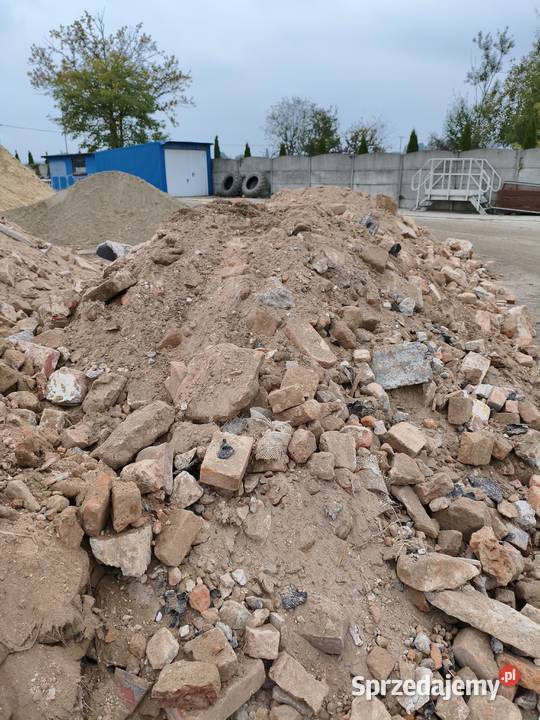 Gruz mieszany cegła beton posadzka dużo starej śląskie Lędziny