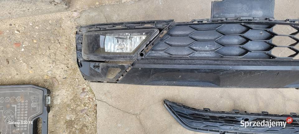 Kratka zaślepka halogen zderzaka przód vw tiguan Zderzaki wielkopolskie
