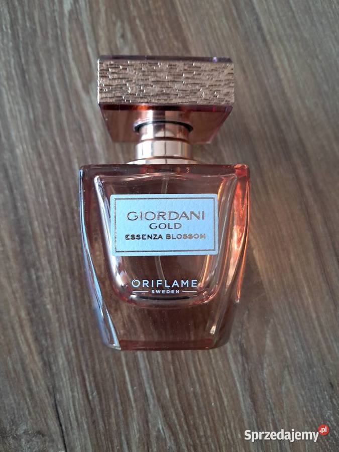 perfumy oriflame giordani gold essenza blossom