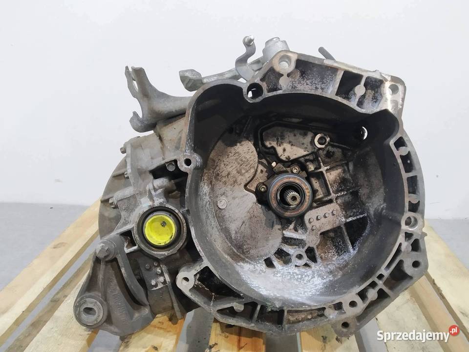 SKRZYNIA BIEGÓW M20Q13DI M20 13 CDTI Opel Corsa Układ napędowy