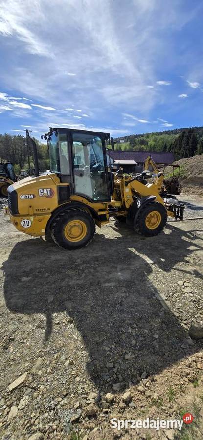Ladowarka caterpillar 907m 1300h