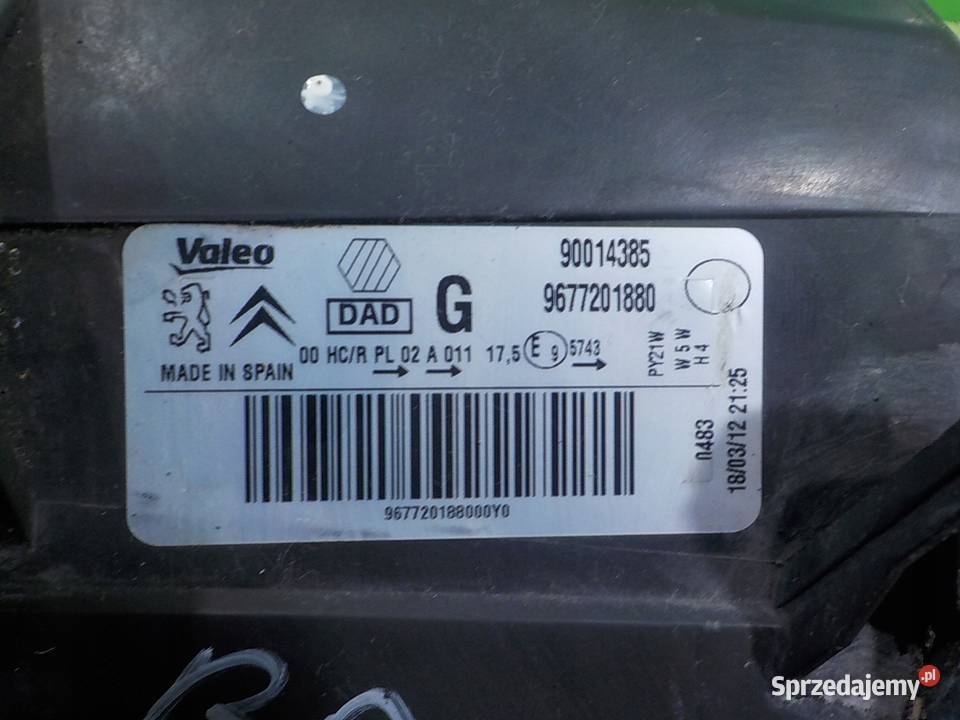 BERLINGO II III 16 EHDI 12r VAN lampa lewa przod Suków