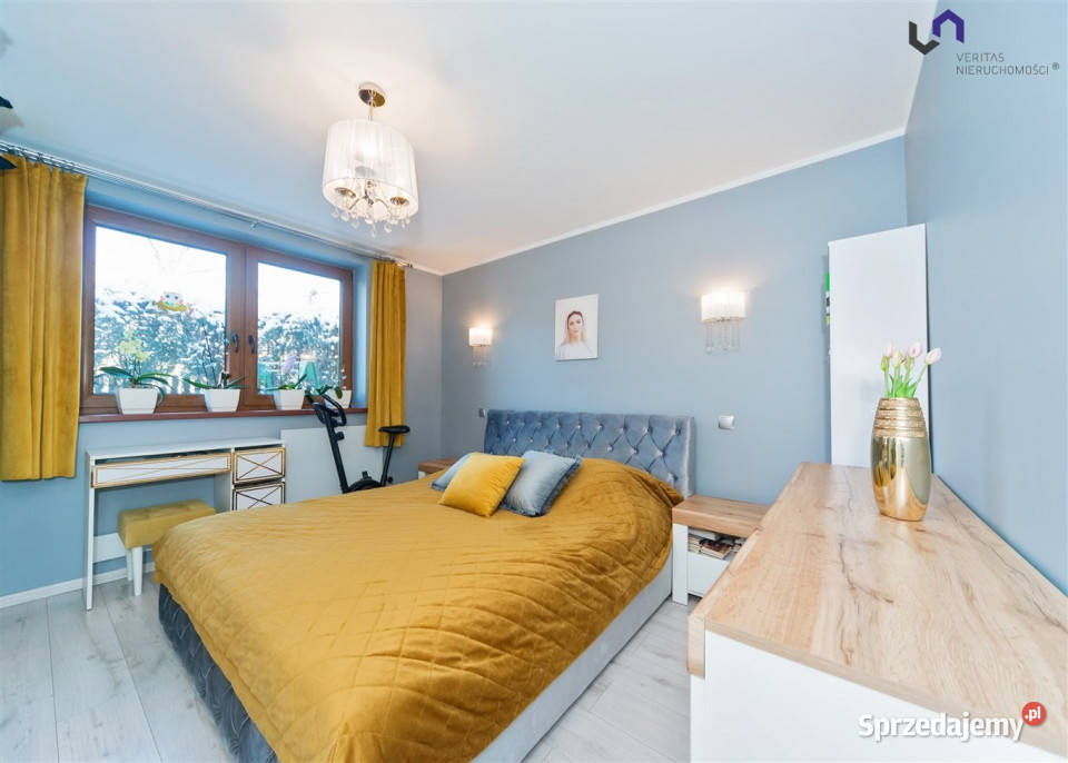 Do sprzedaży dom wolnostojący 255m2 Szczyrk do remontu