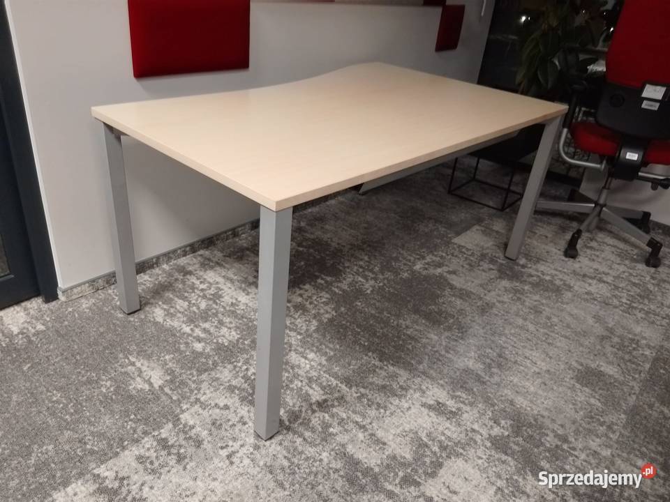 Biurko 160x100 BENE z tunelami na kable Dostępne Warszawa