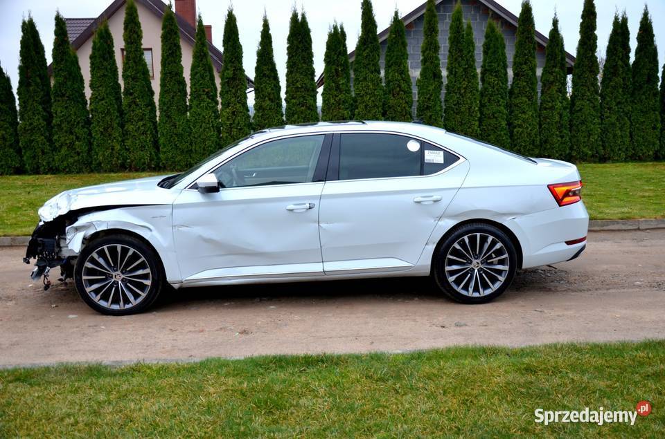 Skoda Superb 14 TSI PlugIn Hybrid LaurinKlement Turek sprzedam