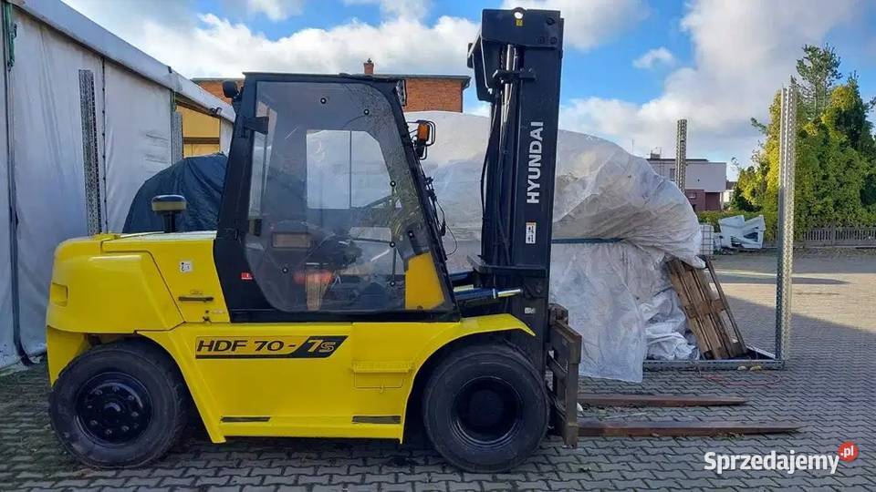 Hyundai HDF707S Spalinowy wózek widłowy 7 ton Poznań