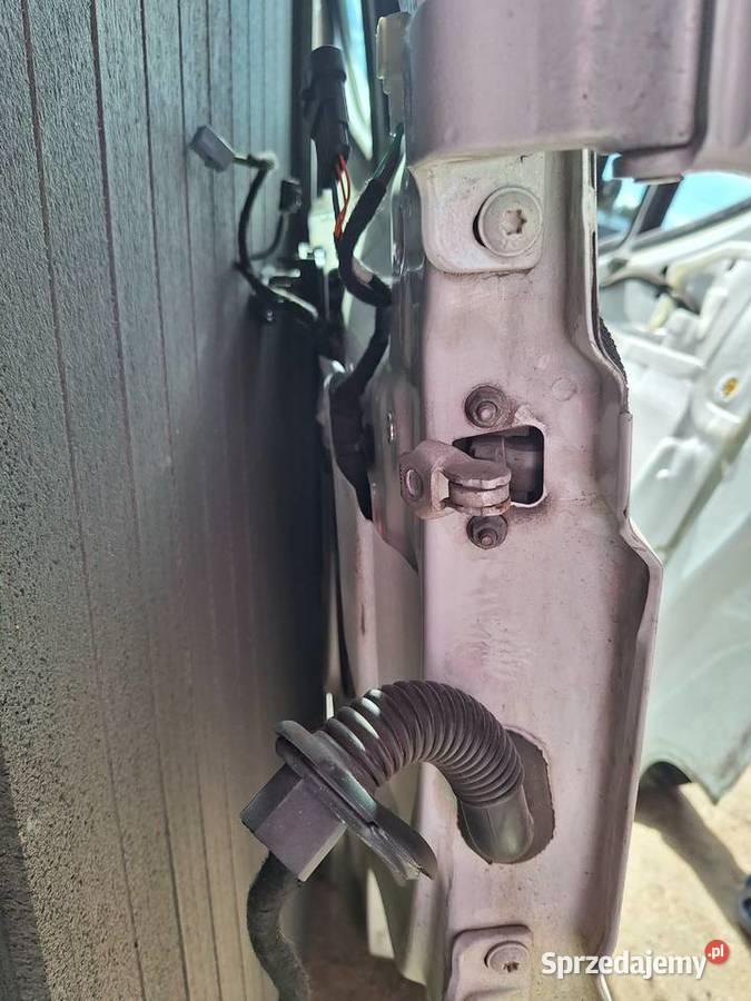 Drzwi IVECO DAILY 22 Mińsk Mazowiecki sprzedam