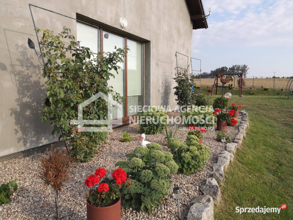 Dom wolnostojący 260m2 Białogarda