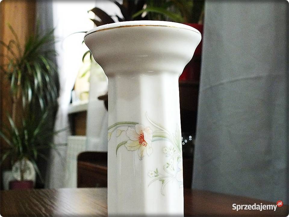 Stary Kolumnowy Świecznik wzór w kwiaty złocenia